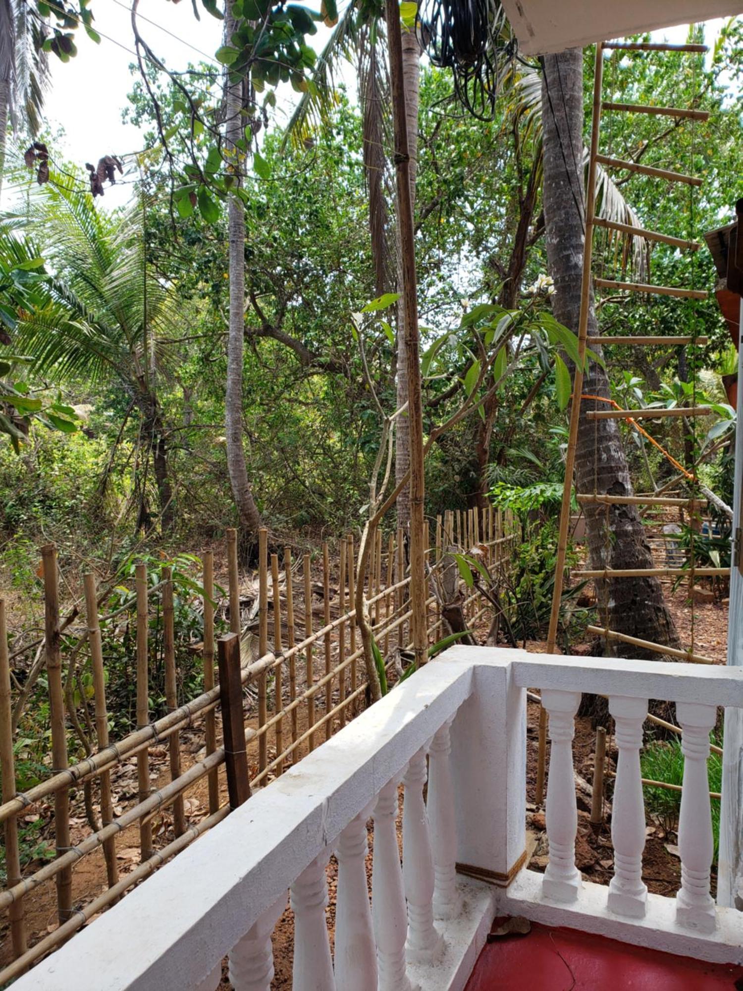 Laxmi Happy Home In Querim Goa Extérieur photo